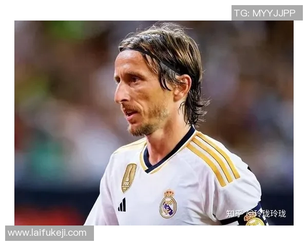 欧美足球球星个性发型大赏潮流趋势揭秘